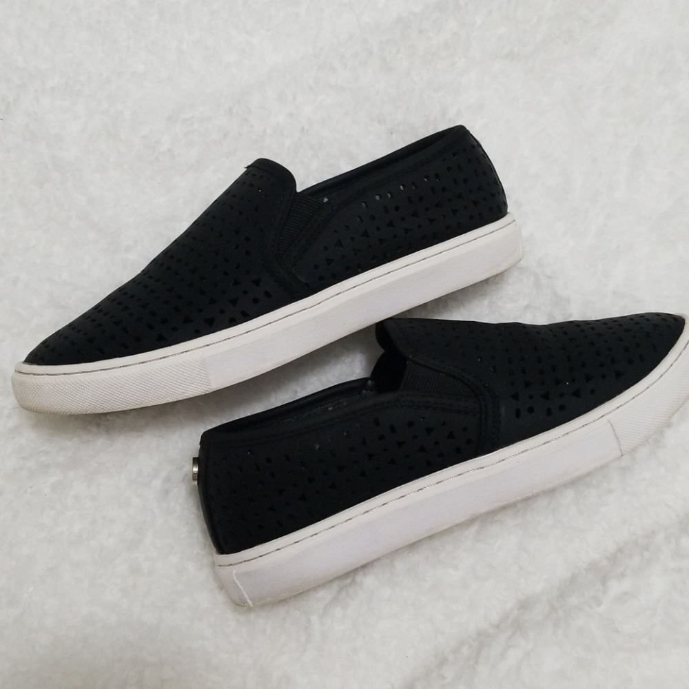Steve madden  slip ons